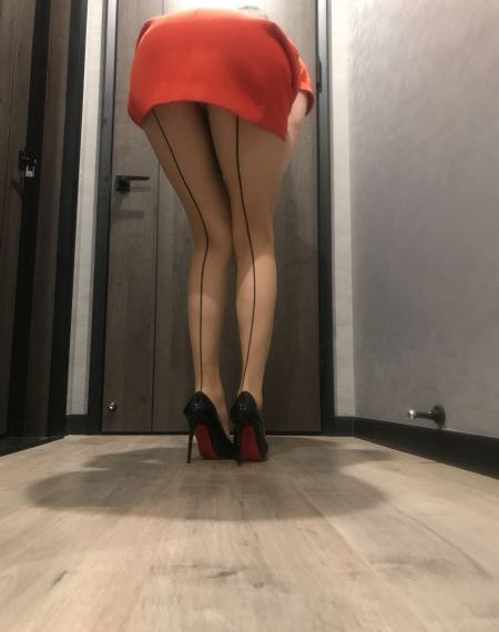 欧美长发美女的视频_1080神马在线观看