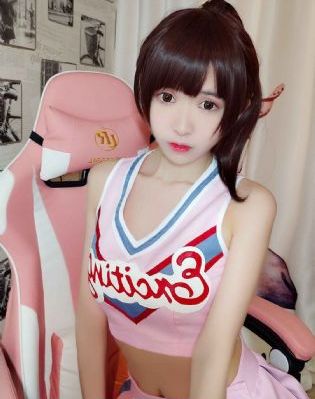欧美胖女歌手_4K迅雷电影在线